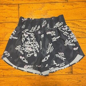 CALIA by Carrie Underwood Navy Patterned Athletic Shorts
